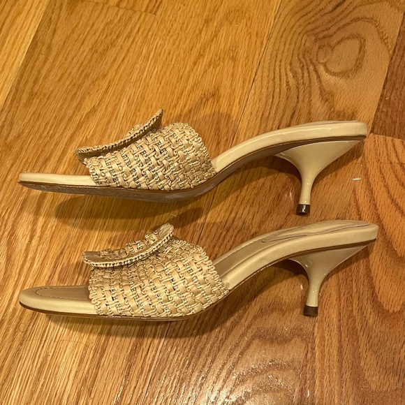 SCHUTZ Women's Woven Tan Slide Sandals - Picture 3 of 6